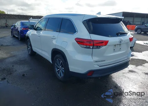 2017 Toyota Highlander Xle из США, поврежденный, VIN 5TDKZRFHXHS519520